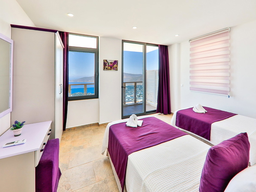  gece  -  Kasım
  | Kalkan Kördere Muhafazakar Villa (6 Kişilik, Korunaklı Havuz, Deniz Manzaralı)